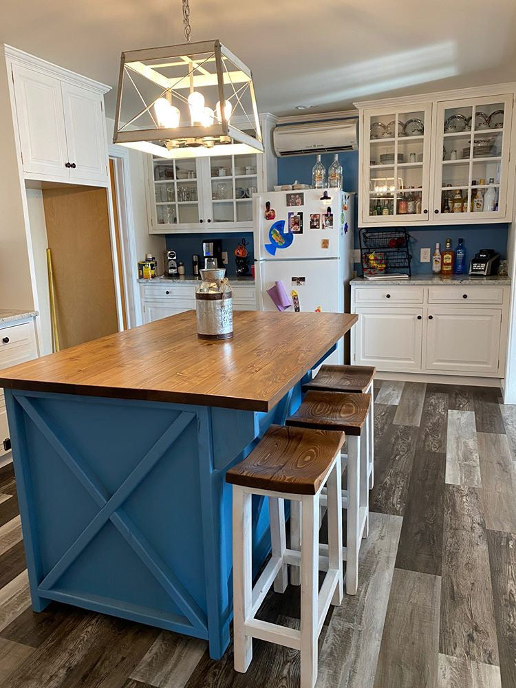 Rustic Farmhouse Kitchen Island With